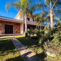 Blocco di due appartamenti al piano terra a 500 me