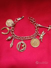 bracciale vintage con charms portafortuna