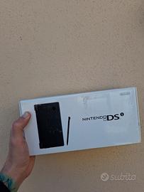 Nintendo dsi nuovo fondo di magazzino 