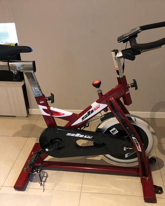 Bici da spinning professionale