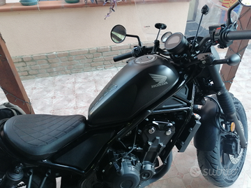 Vendo honda rebel 500