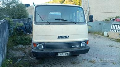 Autocarro Fiat 40NC cassone
