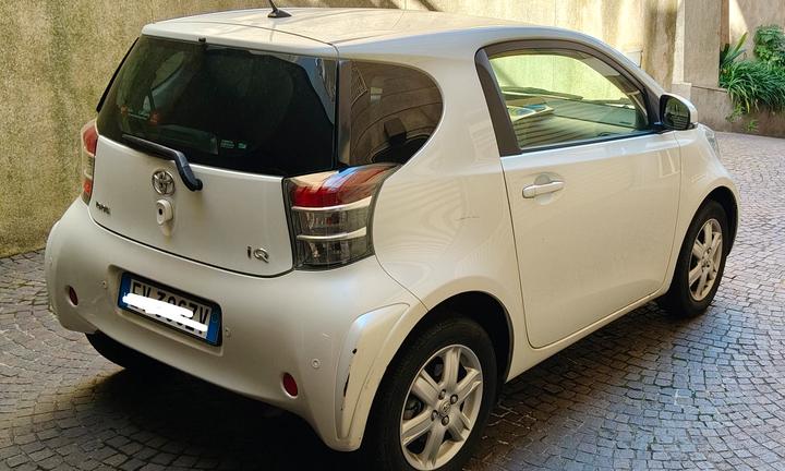 Toyota IQ