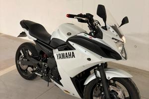 Yamaha xj6 diversion 2011 trattabile