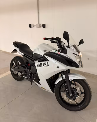 Yamaha xj6 diversion 2011 trattabile