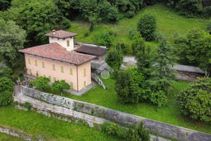 VILLA SINGOLA A SULZANO