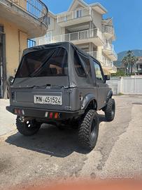 Suzuki sj 500