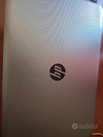 Pc HP Notebook 15 - AMD A10, 8GB RAM, 1TB - 