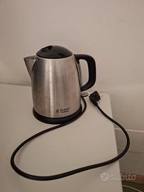 Bollitore elettrico Russell Hobbs in acciaio inox