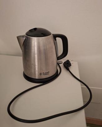 Bollitore elettrico Russell Hobbs in acciaio inox