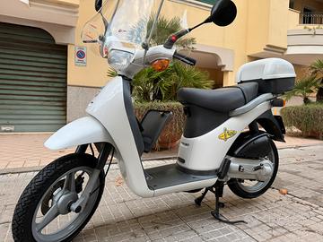 Piaggio free 50