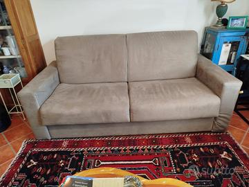 divano letto Alcantara 