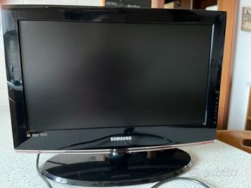 TVC LCD SAMSUNG mod. LE22B450C4W