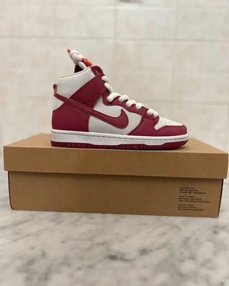 Dunk High SB Sweet Beet