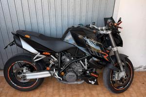 KTM superduke 990