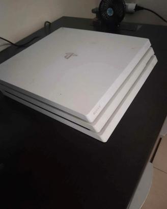 PS4 PRO