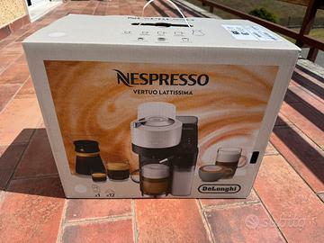 Macchina Caffè Nespresso Vertuo Lattissima