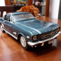 Ford Mustang 1\18