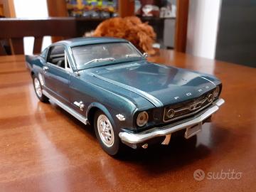Ford Mustang 1\18