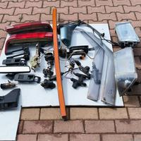  vari pezzi di ricambio Alfa Romeo 75 