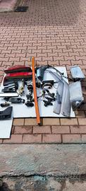  vari pezzi di ricambio Alfa Romeo 75 