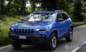 Ricambi jeep grand cherokee compass disponibili