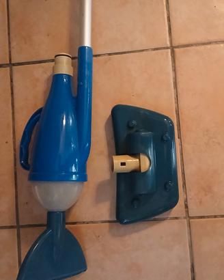Pulitore aspiratore per piscina fuori terra