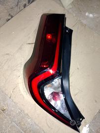 stop e specchietti Toyota Aygo X 2026