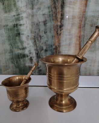 Mortaio in ottone vintage
