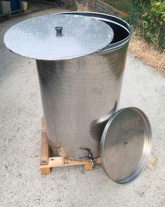  Serbatoio acciaio inox 300 litri 