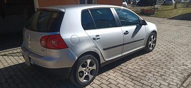 Volkswagen golf 5  1.9 diesel 