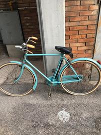 Bicicletta bianchi vintage completamente restaurat