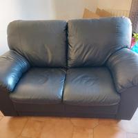 Divano Finta Pelle Nero. Usato - Buone Condizioni