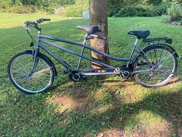 Bicicletta tandem