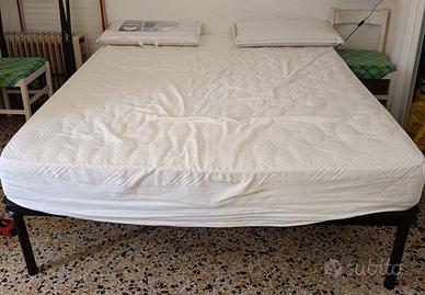 Rete con doghe e materasso a molle