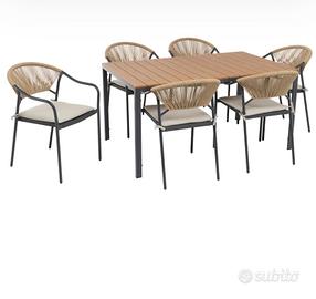 Set Tavolo comprese 6 sedie da 270euro 