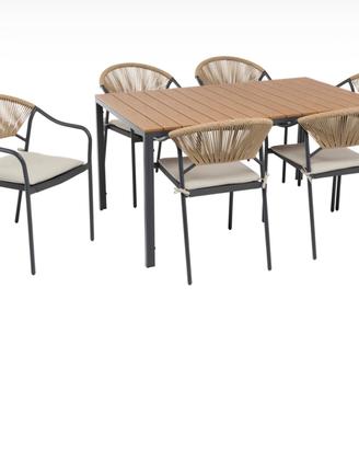 Set Tavolo comprese 6 sedie da 270euro 