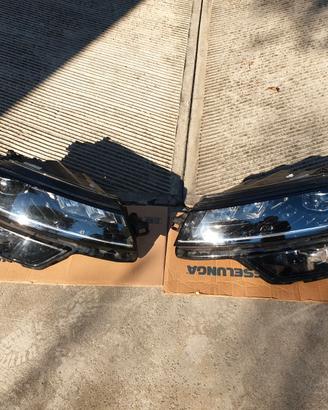 Coppia Fari Full LED Originali Skoda Karoq