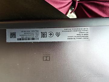 Lenovo Tab M10 FHD Plus + cover + penna