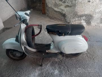 VESPA 50 SPECIAL 4 MARCE
