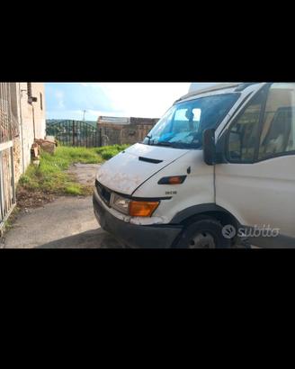 furgone iveco daily