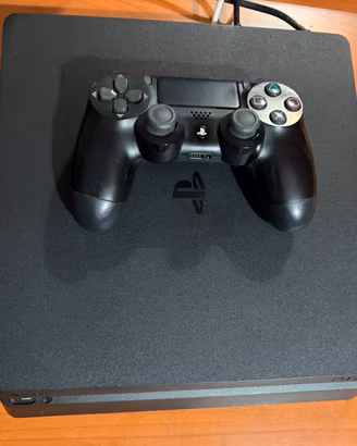 PS4 Slim + GTA 5 Premium