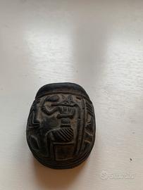 Scarabeo egizio decorativo