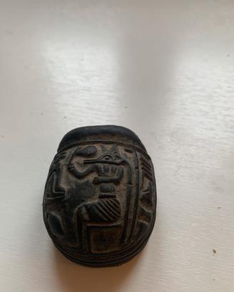 Scarabeo egizio decorativo