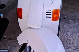 Piaggio Vespa 100