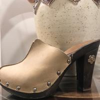 Sabot beige in PELLE, tacco in legno, n. 35