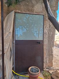 porta in ferro
