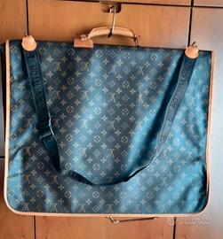 PORTA ABITI "GARMET" LOUIS VUITTON 