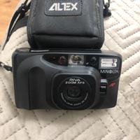 Macchina fotografica minolta