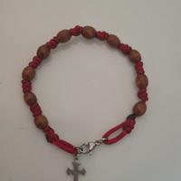 braccialetto decina corda rossa e grani in legno